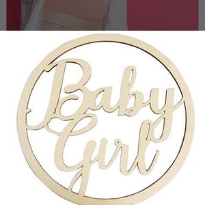 Wooden baby sign (FREE w purchase)